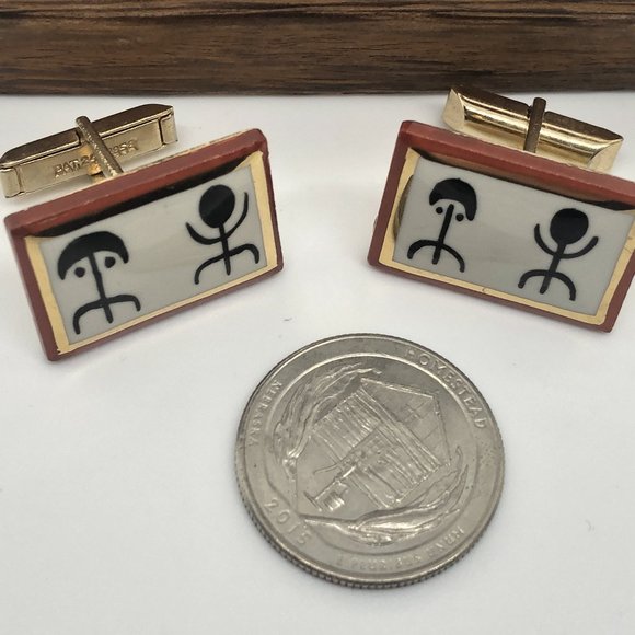 Victoria Flemming N.Y. Enamel Porcelain Cufflinks - Picture 5 of 9